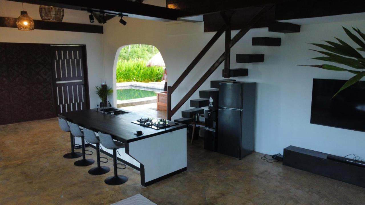 Secret Villa - Unique Experience เจเนอรัลลูนา ภายนอก รูปภาพ